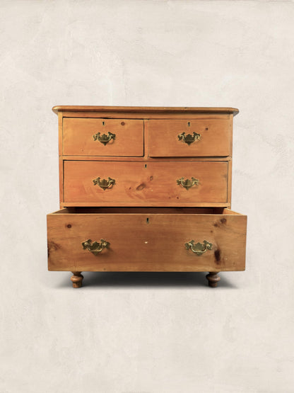 Victorian Pine Two Over Two Chest of Drawers-Turned Bun Feet