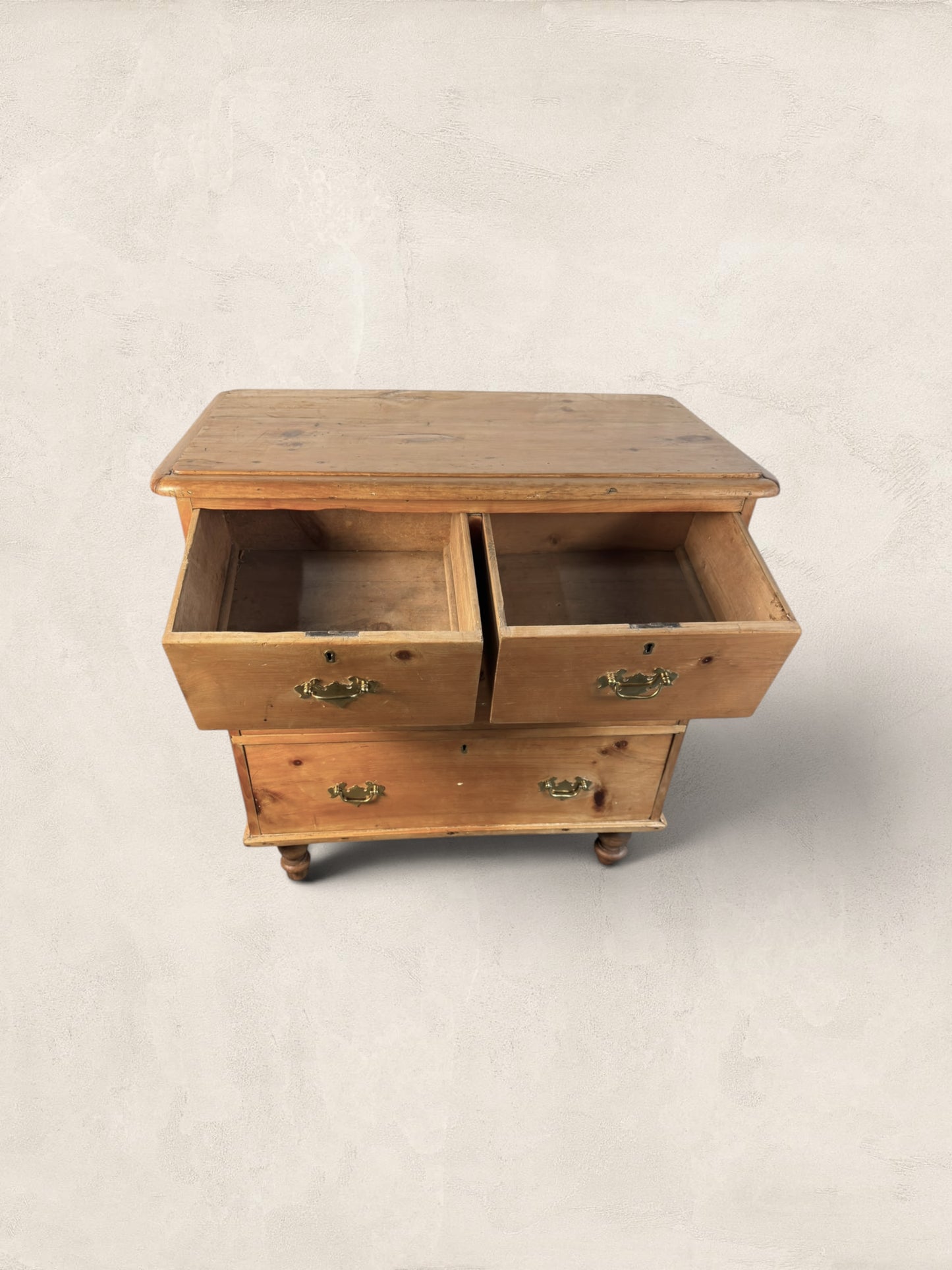Victorian Pine Two Over Two Chest of Drawers-Turned Bun Feet