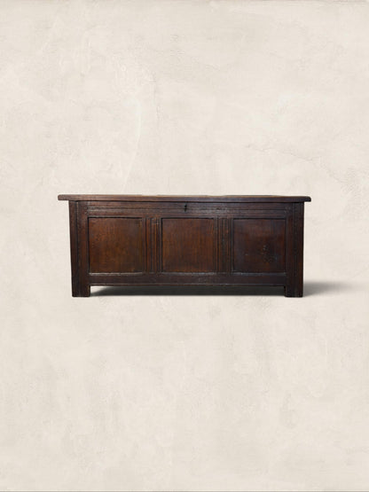 English Oak Coffer/Trunk