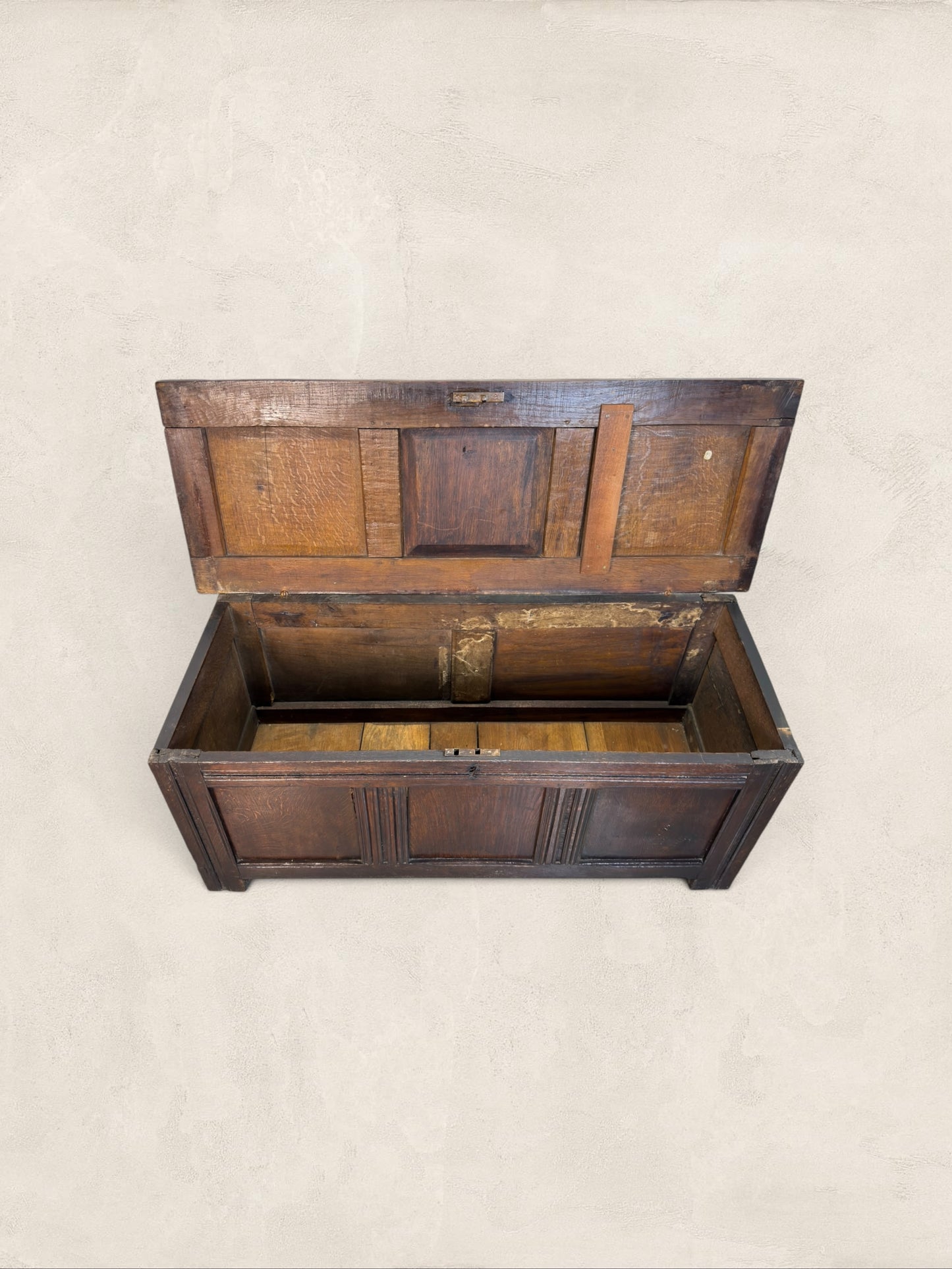 English Oak Coffer/Trunk