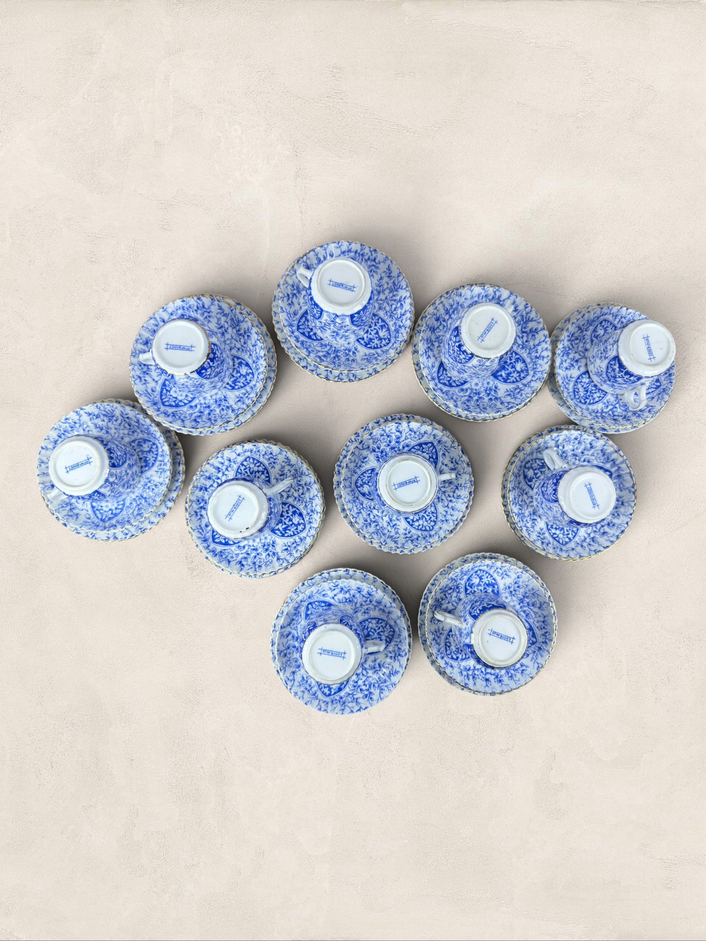 English Blue & White Porcelain Tea Service, 30 Pieces
