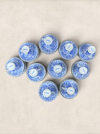 English Blue & White Porcelain Tea Service, 30 Pieces