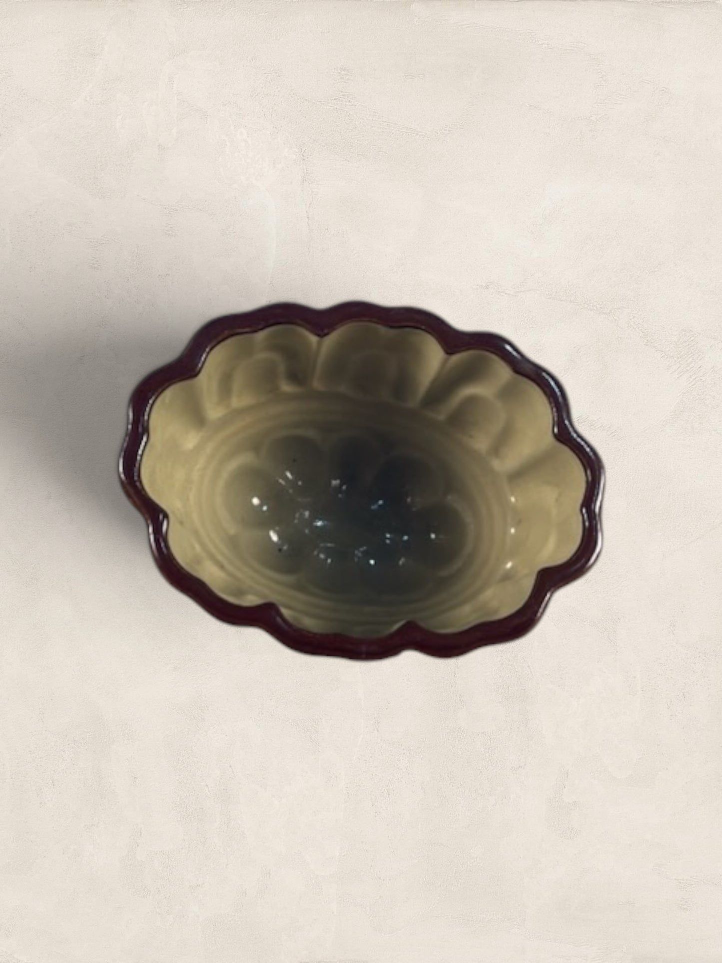 English Ceramic Bourne Jelly Mould