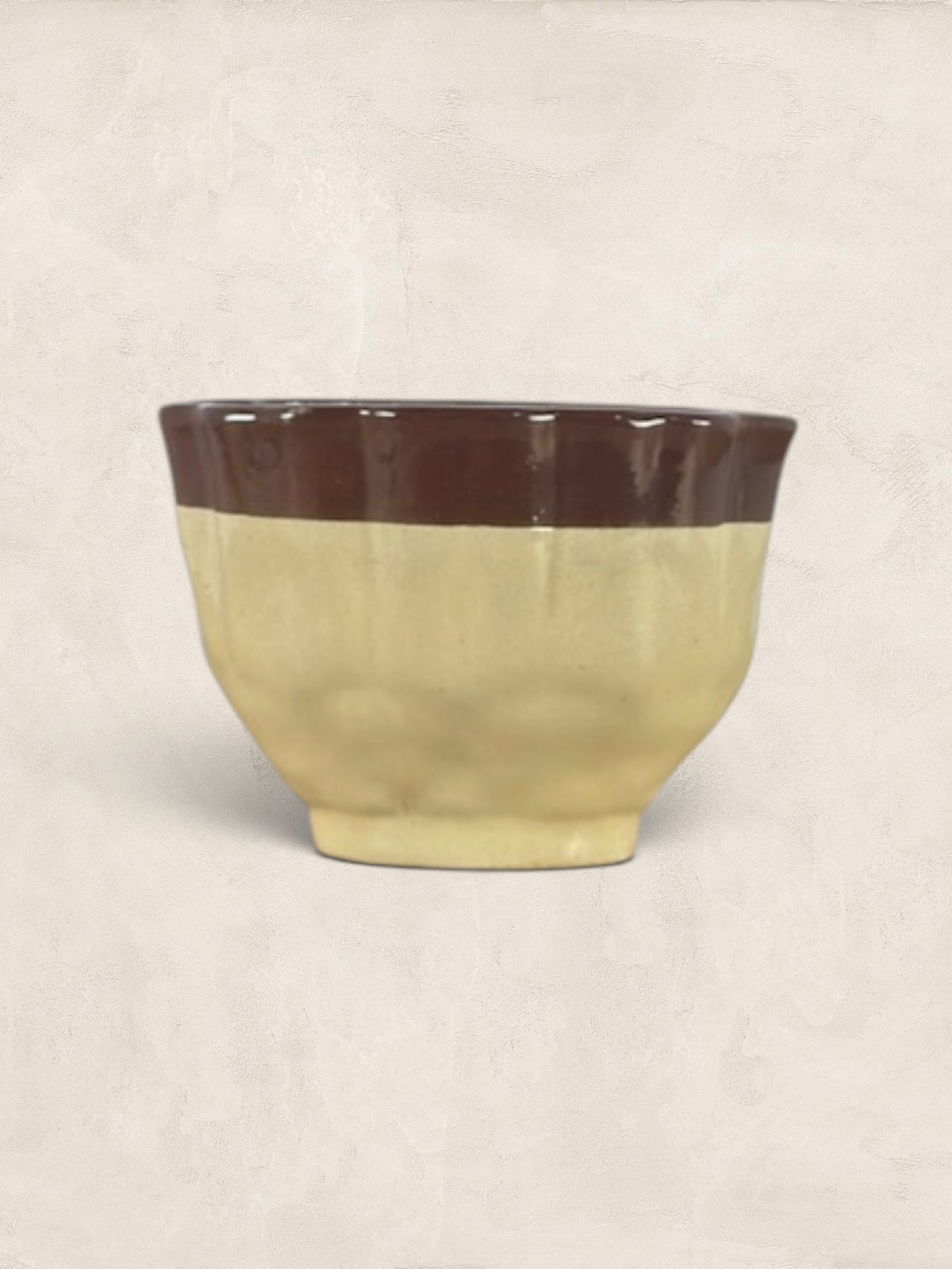 English Ceramic Bourne Jelly Mould