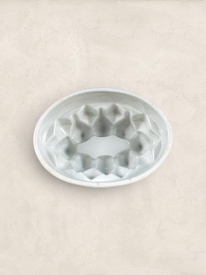 English Ironstone Savoy Pattern Jelly Mould