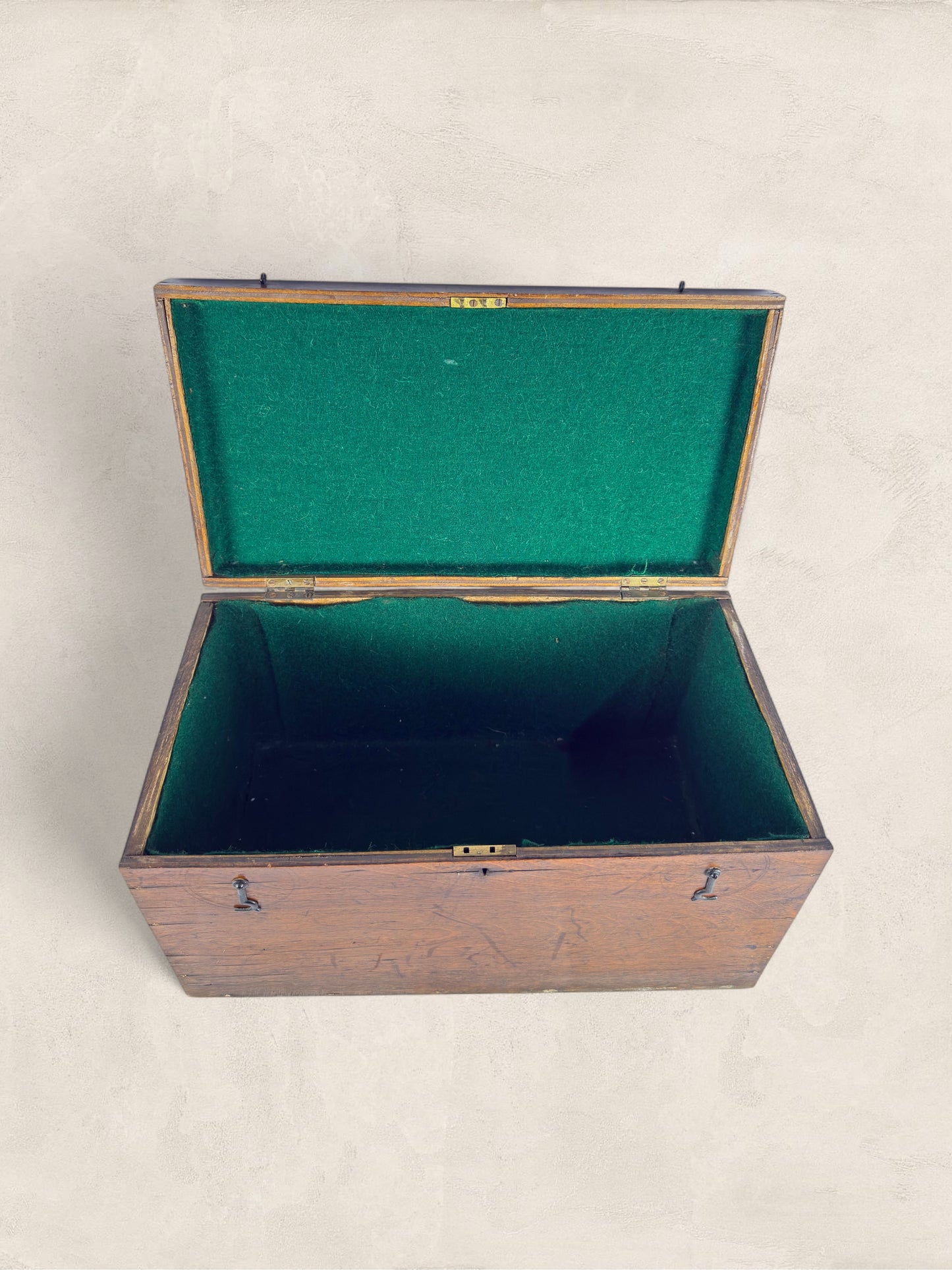 English Oak Lidded Storage Box with Green Baize Lining