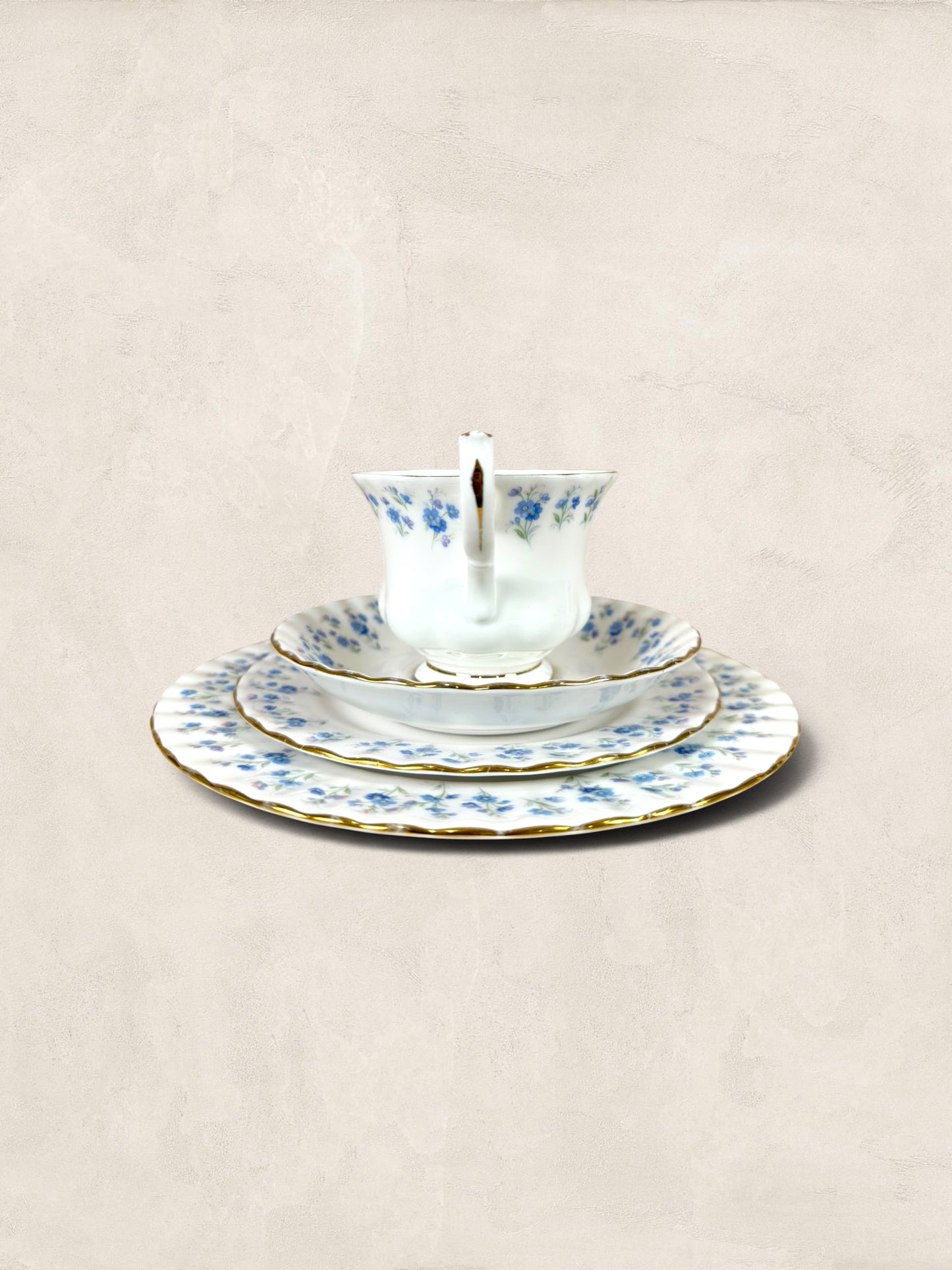 Royal Albert Memory Lane Bone China Quartet - Set of Four