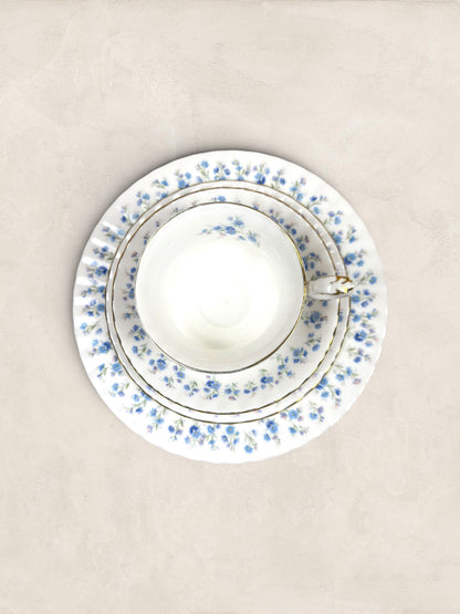 Royal Albert Memory Lane Bone China Quartet - Set of Four