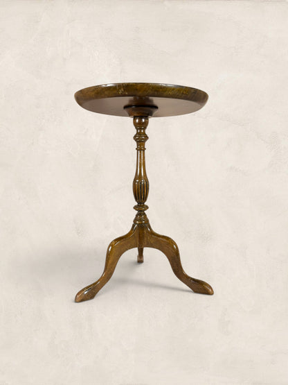 Georgian Style Oak Side Table - circa 1920