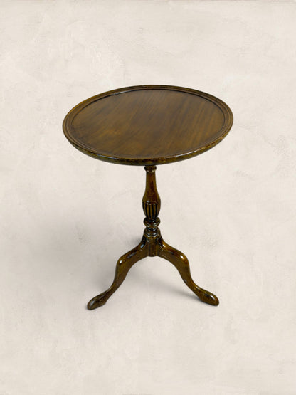 Georgian Style Oak Side Table - circa 1920