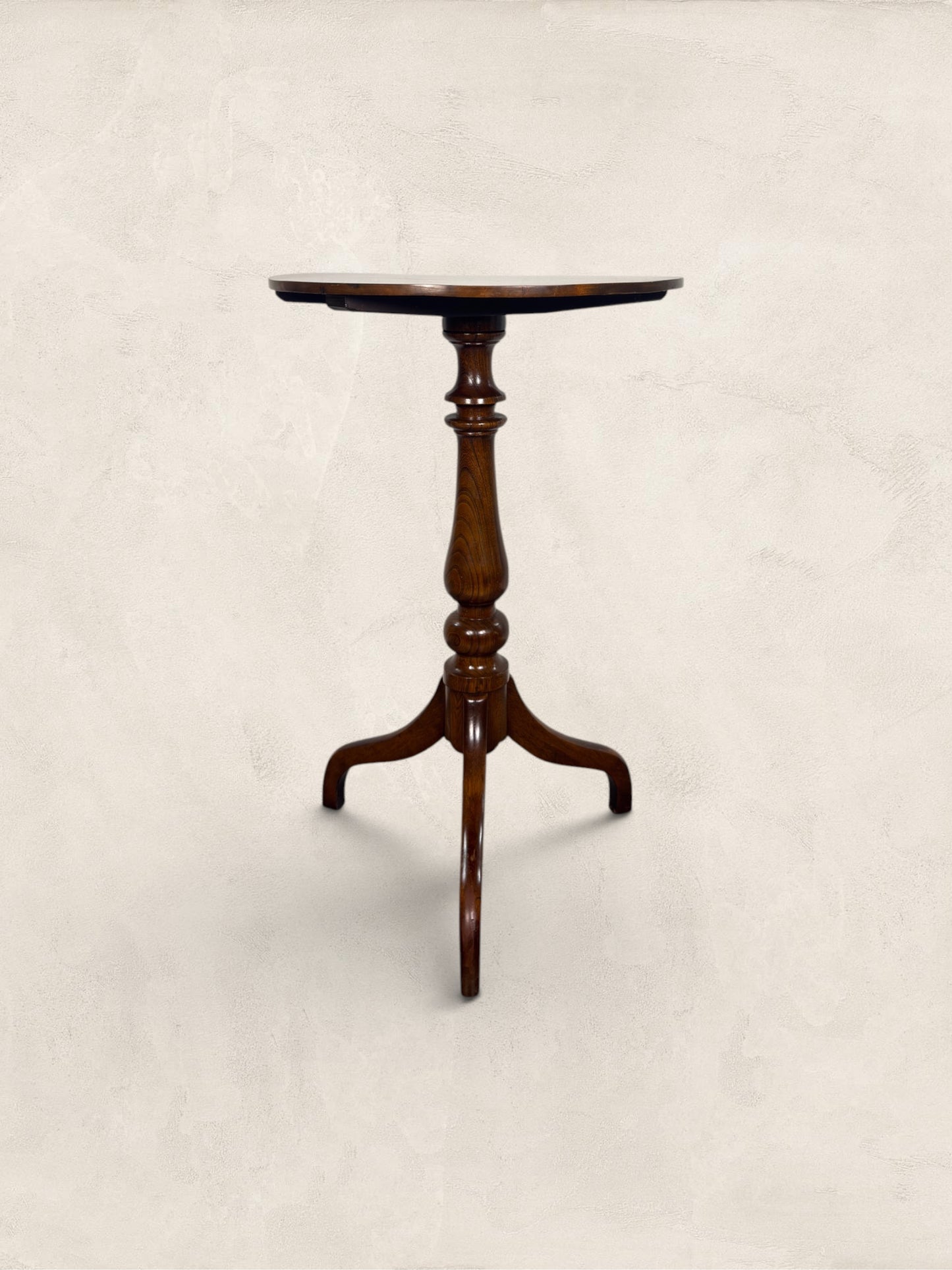 English Elm Tilt Topped Table
