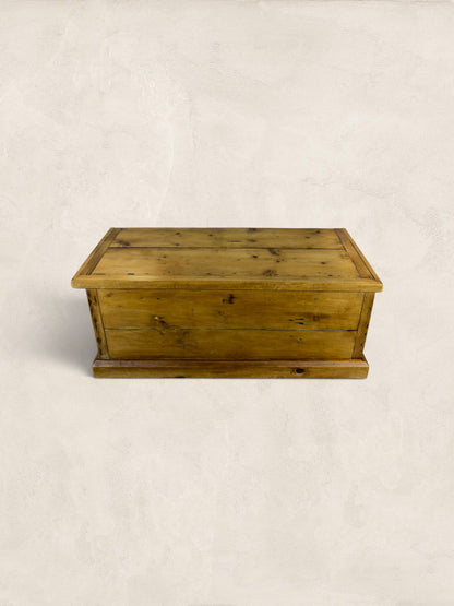 Victorian Antique Pine Blanket Box