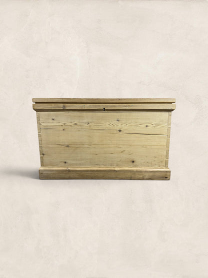 English Pine Blanket Chest with Original Handles