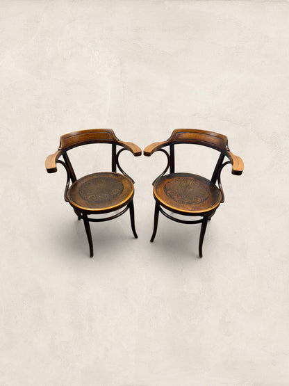 Pair of Beech Bentwood Chairs in a Thonet Style