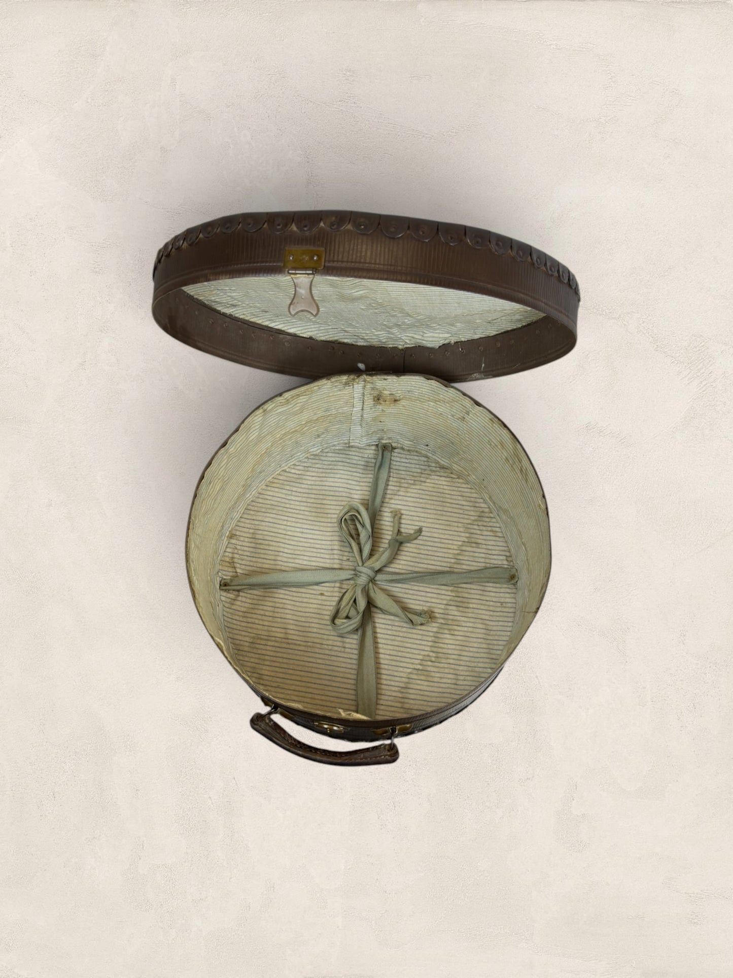 Edwardian Monogrammed Leather Hat Box "T.S."