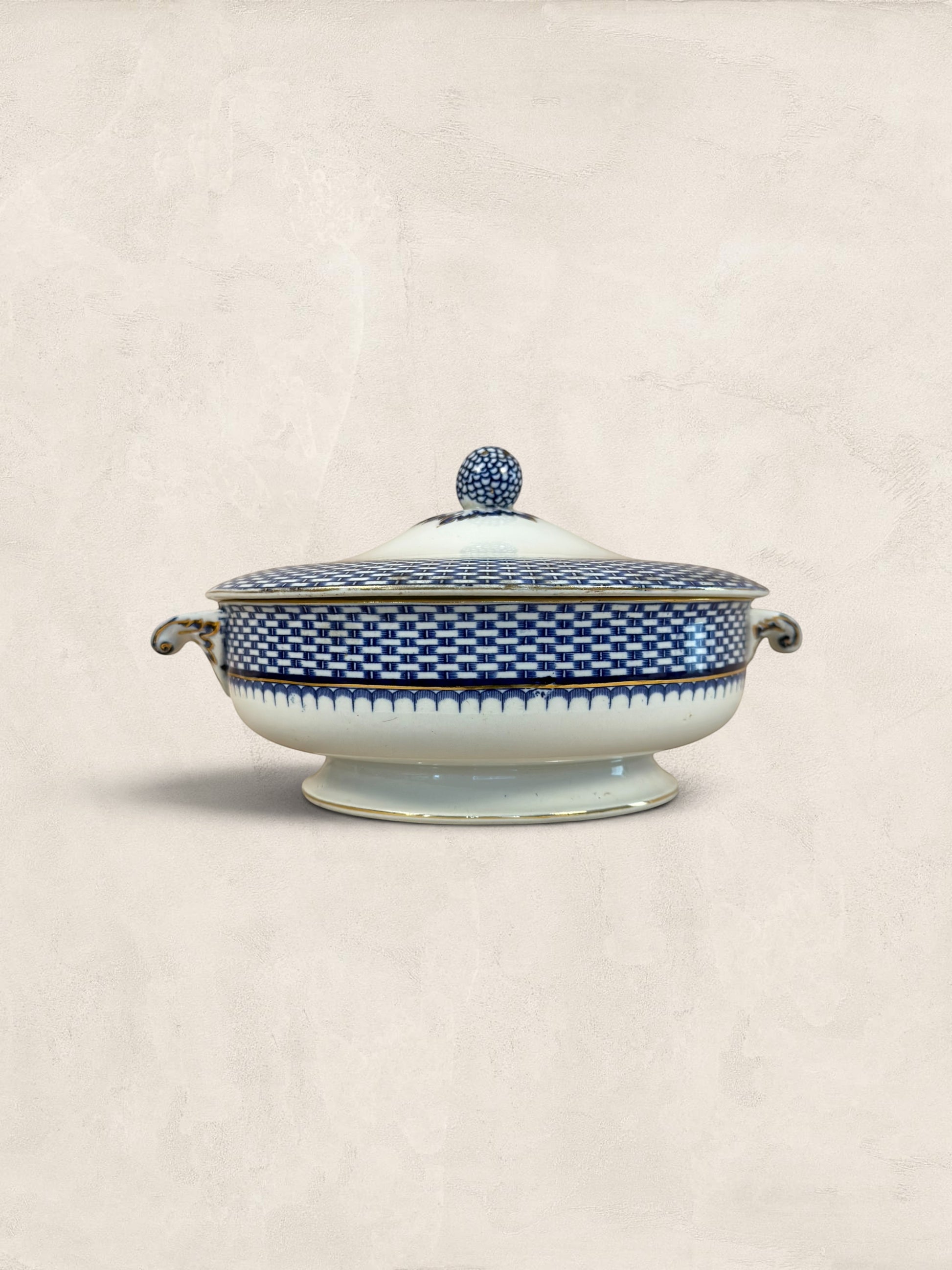 Stone and Relic Royal Cauldon 'Cromer' blue transferware covered tureen with lid and ornate knob. Features basketweave pattern.