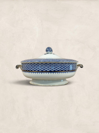 Stone and Relic Royal Cauldon 'Cromer' blue transferware covered tureen with lid and handles, circa 1890-1910.